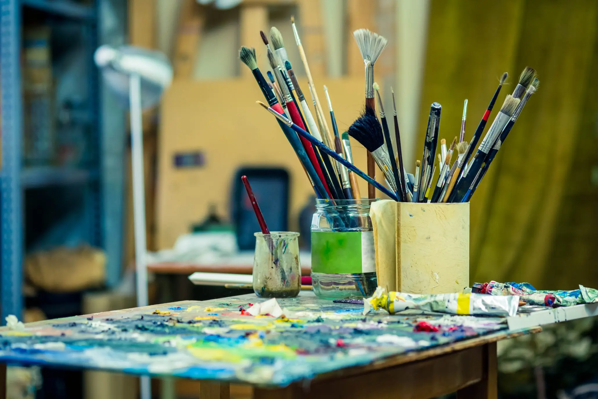 Organising kid's artwork in the classroom