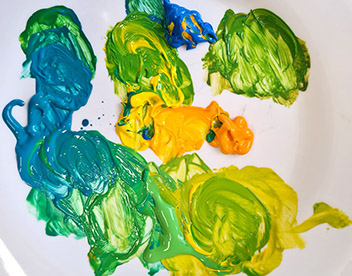 Painting palette for painted paper